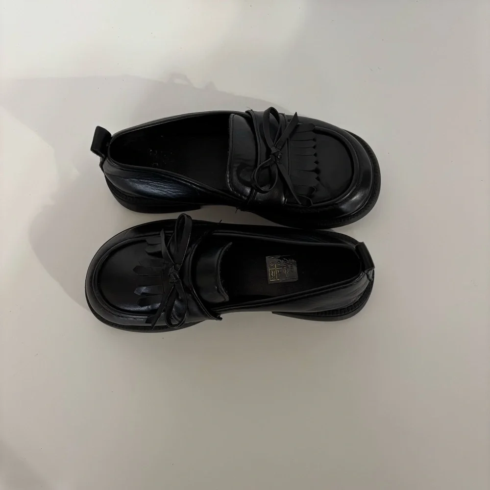 Classic Black Kids Dress Shoes Size 1W